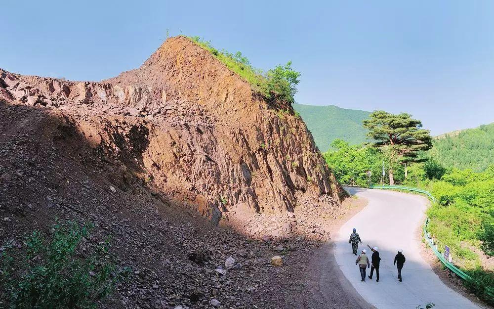 三道沟镇交通状况全面升级，助力地方经济发展新动态